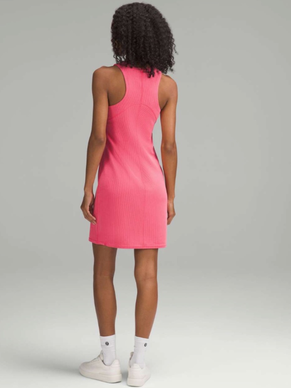 Lululemon Pink ribbed softstreme dress size 2 comfy casual tennis midi dress